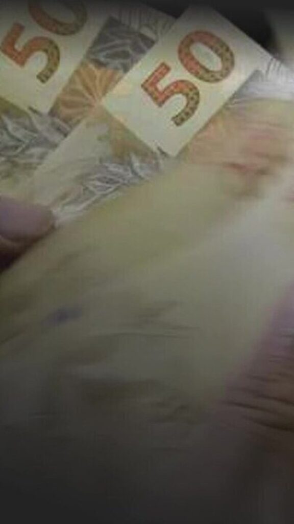 Ainda não recebeu o 13º salário? Saiba o que fazer