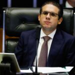 Projeto contra devedores como a Refit está parado na Câmara; presidência da Casa alega excesso de interesse na relatoria