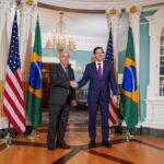 Após reunião sobre tarifas, Rubio posta foto com Mauro Vieira e comenta encontro