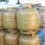 Gás do Povo começa recarga gratuita de botijões nesta segunda (24); veja como vai funcionar