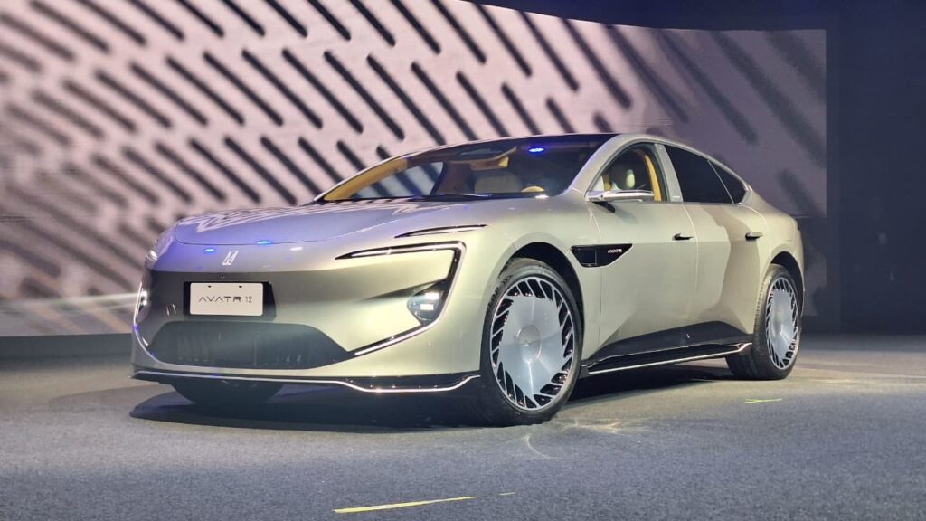 Salão do Automóvel 2025: Caoa anuncia volta da Changan, inicialmente com carros elétricos