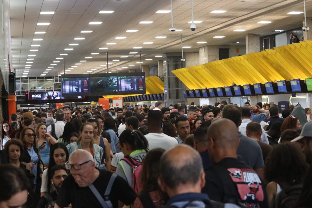 Ventania provoca cancelamentos e atrasos de voos pelo Brasil; veja aeroportos afetados