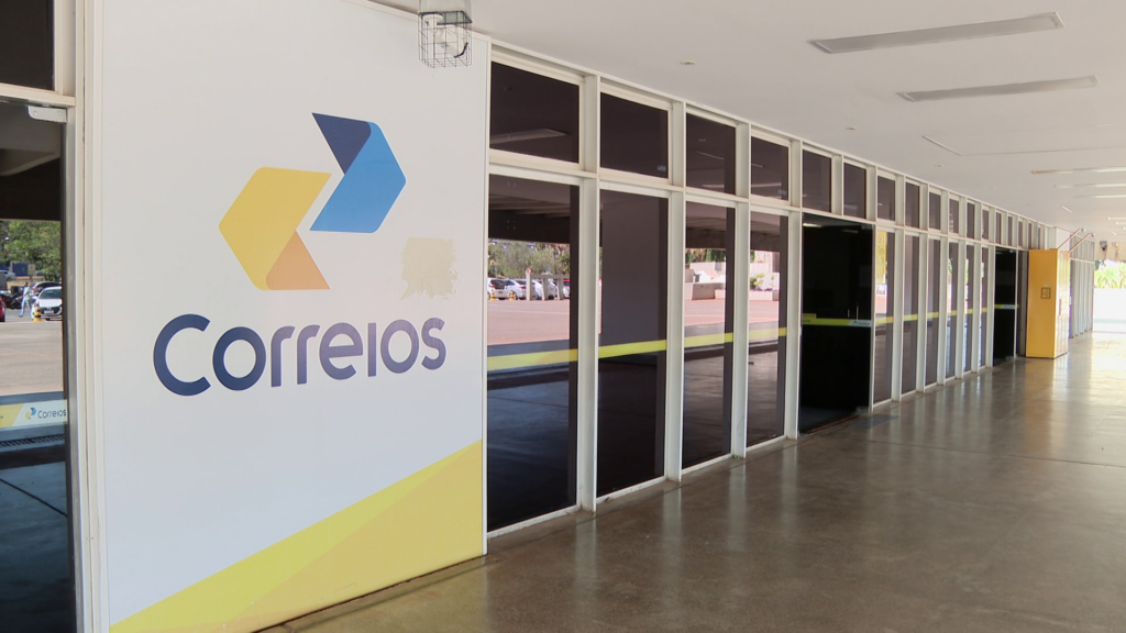 Correios afirmam estar renegociando empréstimo de R$ 20 bi, mas já citam outras alternativas